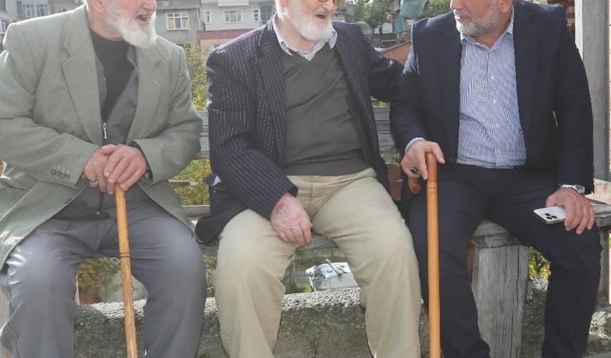 Canik Belediyesi’nden emeklilere destek