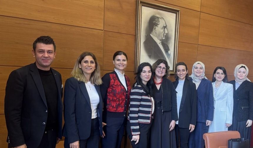 Çelik: "Üniversitelerin bilgi birikimi sanayideki yenilikçi dönüşüm için paha biçilmez bir kaynaktır"