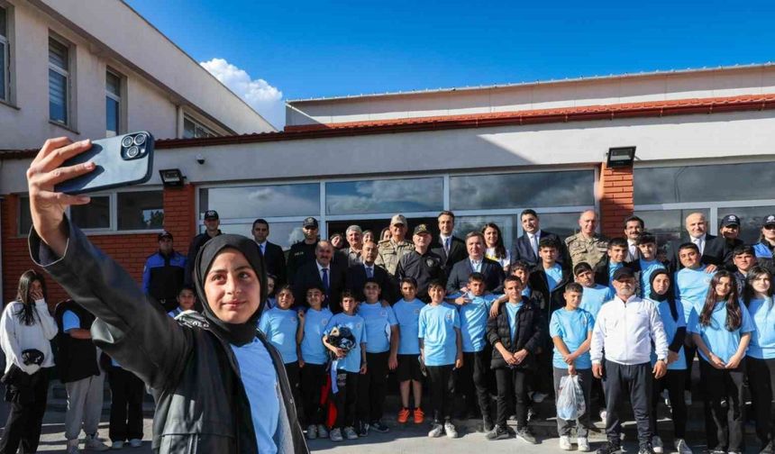 "Değer Erzincan" Erzincan’da sporcu çocukların yetişmesine değer katıyor