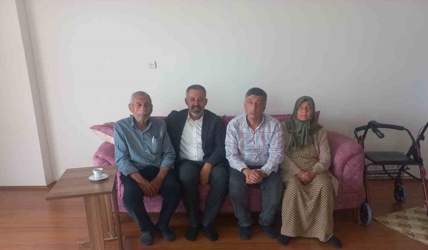 DİKO Başkanı Yüksel, hayatını kaybeden gazetecinin ailesine ziyarette bulundu