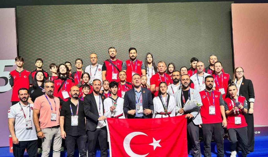 Dünya Yıldızlar Taekwondo Şampiyonası’nda millilerden 2 madalya