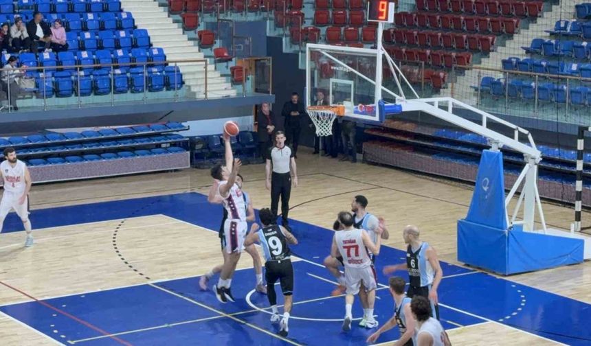 EBBL 2. Lig Play-Off: Düzce 81 Basketbol: 57 - Merzifon Belediyespor: 59