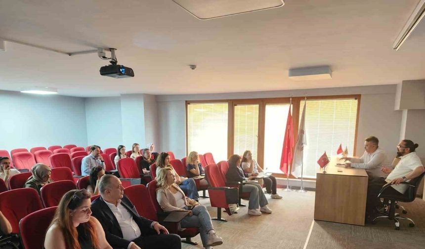 Eczacılara siber tehditlere karşı tam donanım eğitimi
