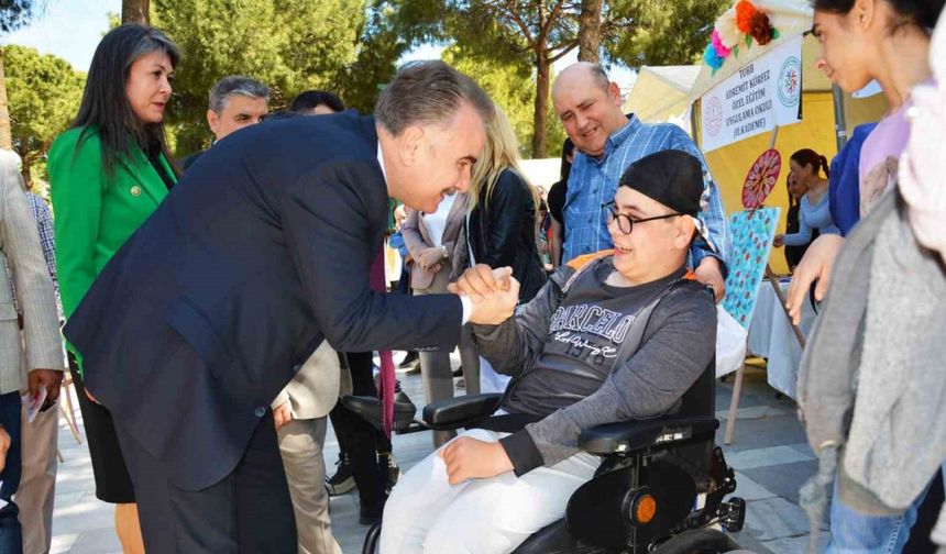 Edremit’te engelliler haftası etkinliği düzenlendi