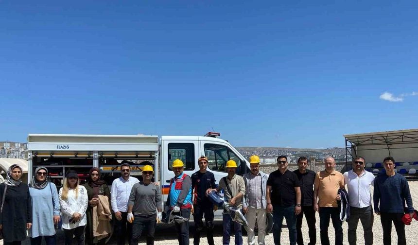 Elazığ’da enkazda arama ve kurtarma eğitimi sürüyor