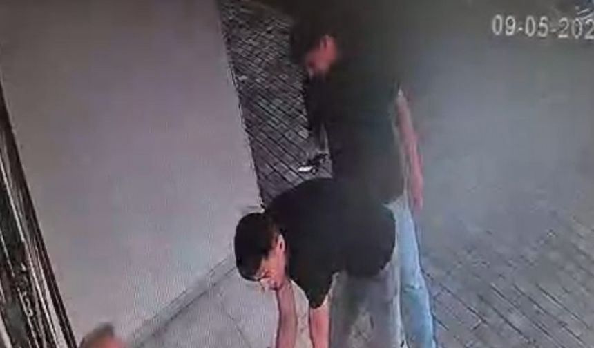 Elazığ’da muhtara silahlı saldırı anı kamerada