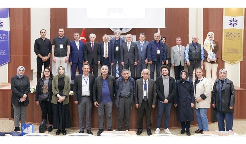ETÜ’de vefatının 50. yılında Nurettin Topçu’yu anma sempozyumu düzenlendi