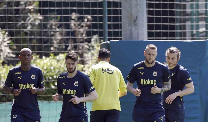 Fenerbahçe’de, Başakşehir maçı hazırlıkları başladı