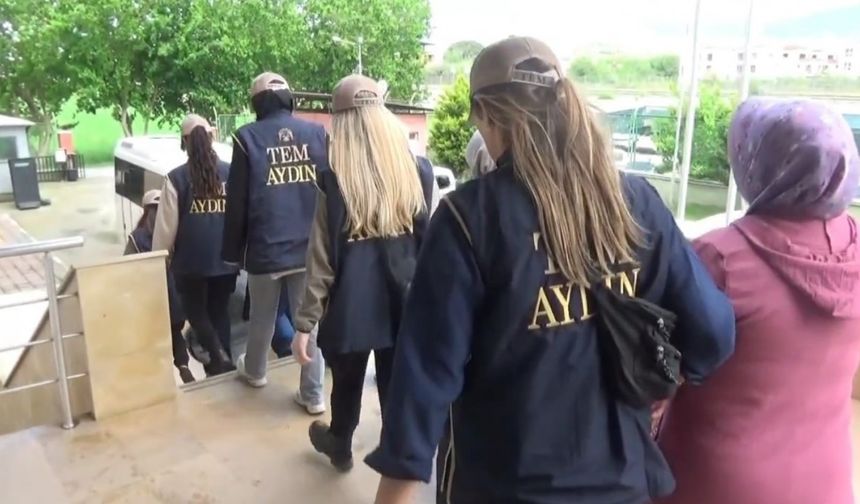 FETÖ’nün öğrenci yapılanmasına operasyon: 22 gözaltı