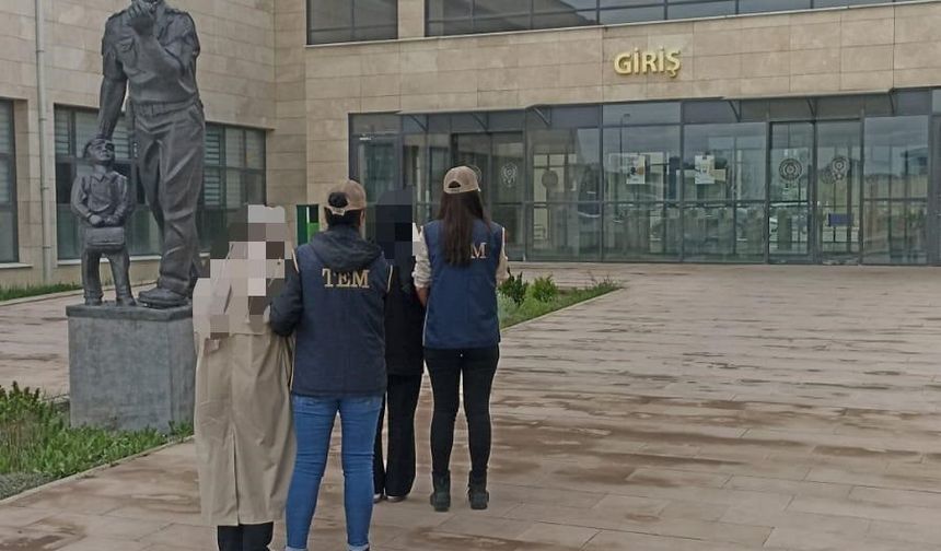 FETÖ’nün yurt dışı eğitim kamplarına katılan 2 şahsı polis yakaladı