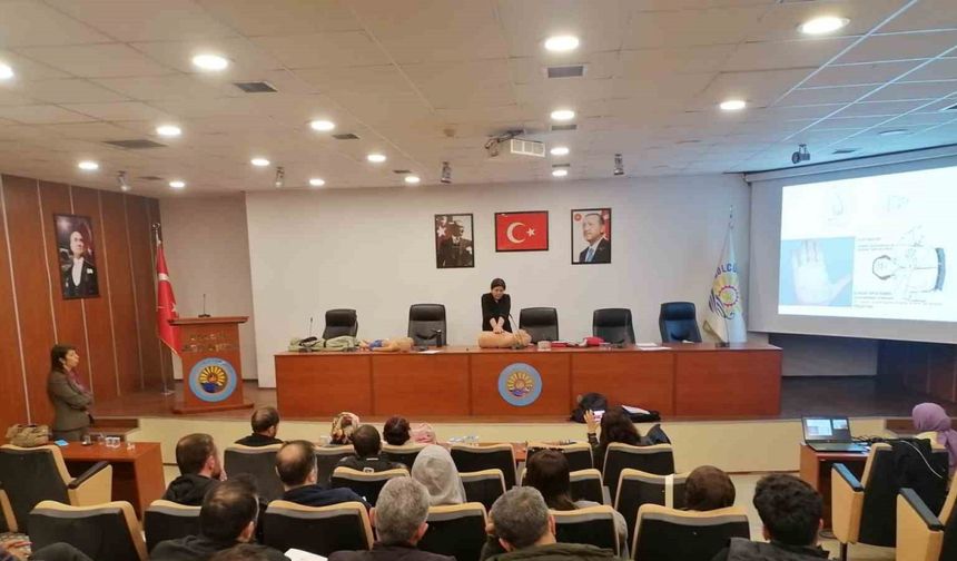 Gölcük Belediyesi personeline ilk yardım eğitimi