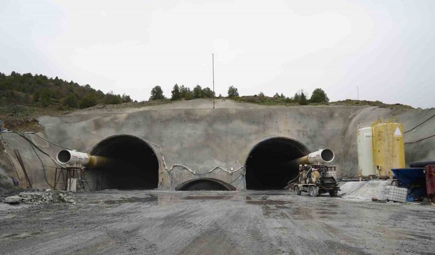Gümüşhane’de yapımına başlanan Pekün Dağı Tüneli 8 yıldır açılamıyor