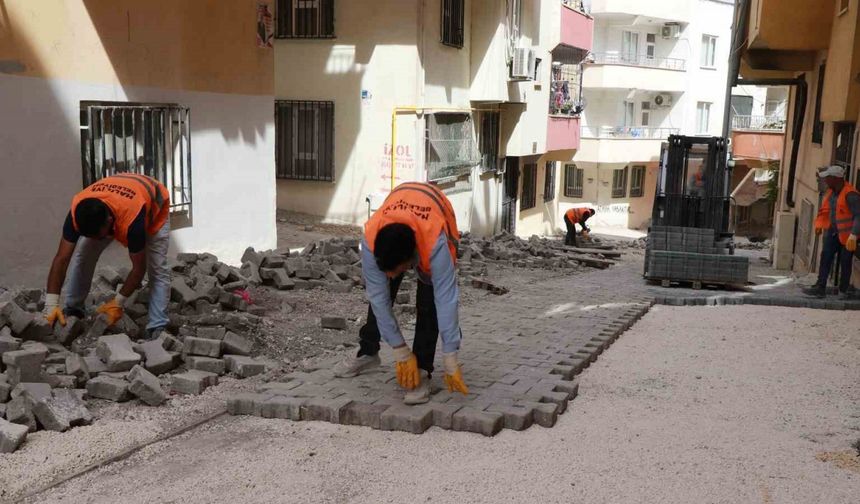 Haliliye Belediyesi ile 2 mahallede yollar yenileniyor