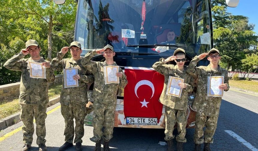 Hasdal Kışlası’nda temsili askerlik töreni