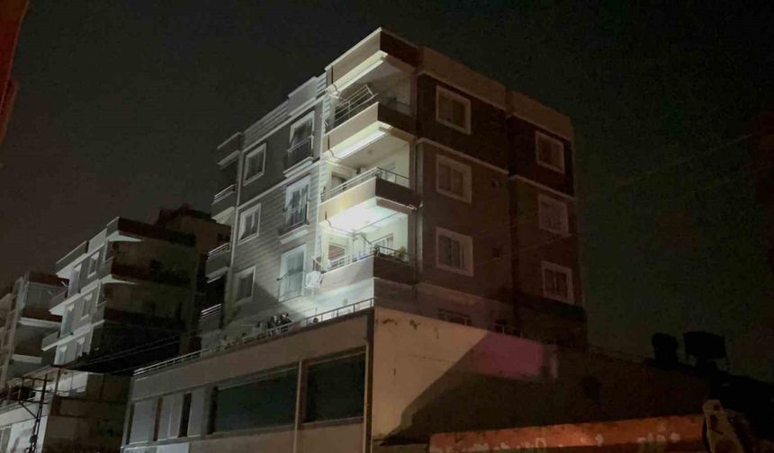 Hatay’da 4. kattan düşen çocuk yaralandı