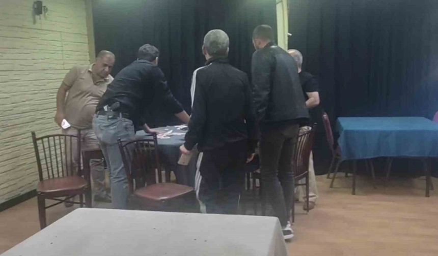 Hatay’da Kumar oynayan şahıslara suçüstü