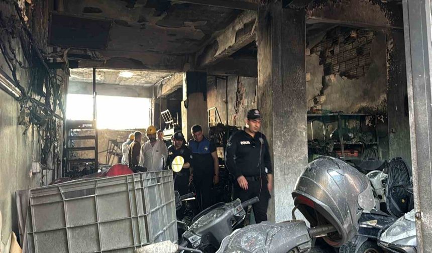 Kağıthane’de tamirhanedeki patlamada ölen gencin cenazesi Adli Tıp Kurumu’na kaldırıldı