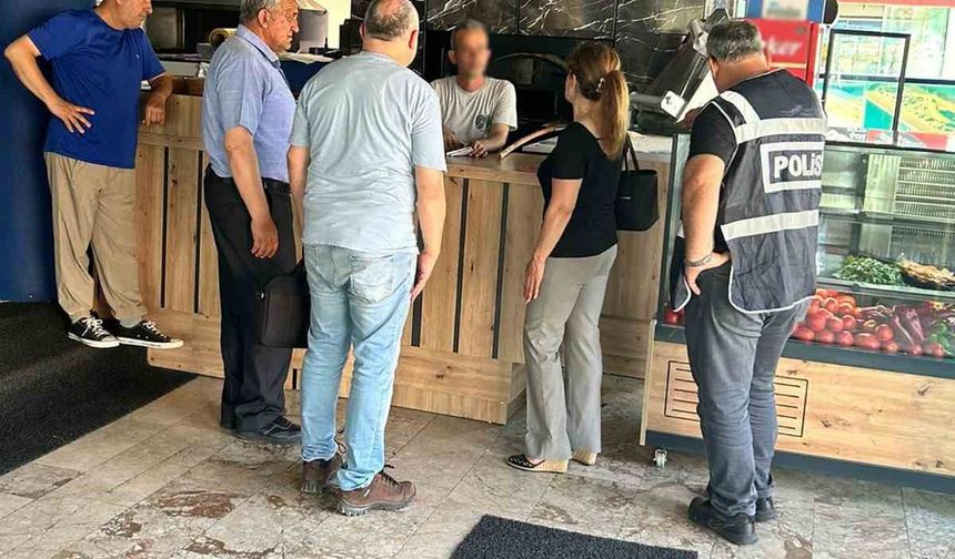 Kapalı alanlarda tütün kullanımına izin veren 4 işletmeye idari para cezası