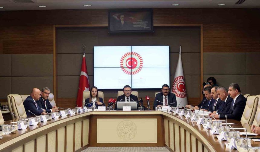 Kartalkaya’daki Otel Yangınını Araştırma Komisyonu, Bolu Valiliğini dinledi