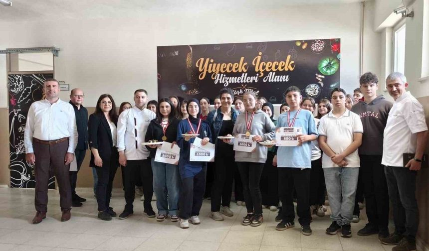 Köşk’teki yarışma tatlı rekabete sahne oldu