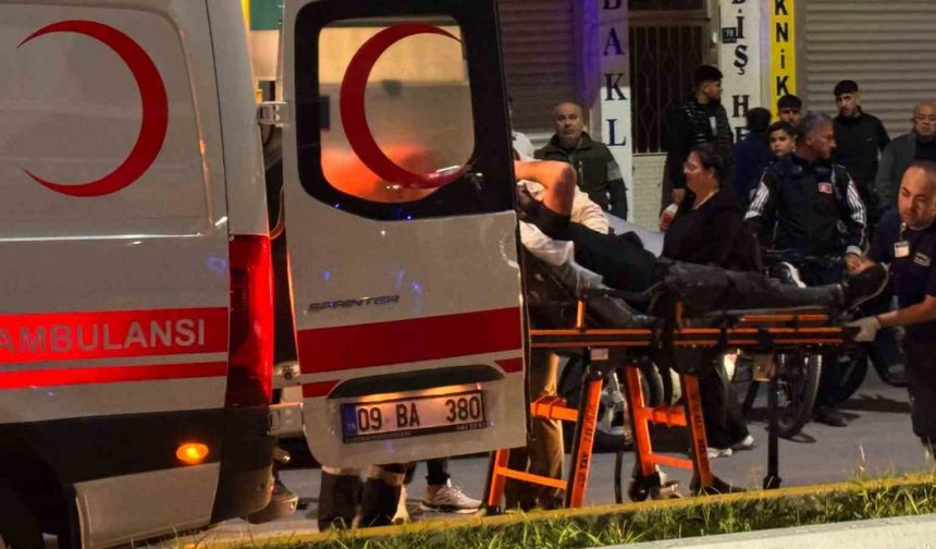 Kuşadası’nda iki grup arasında sopalı kavga