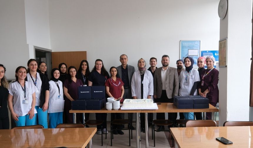 Lokman Hekim Hastanesinde Hemşireler Günü kutlaması