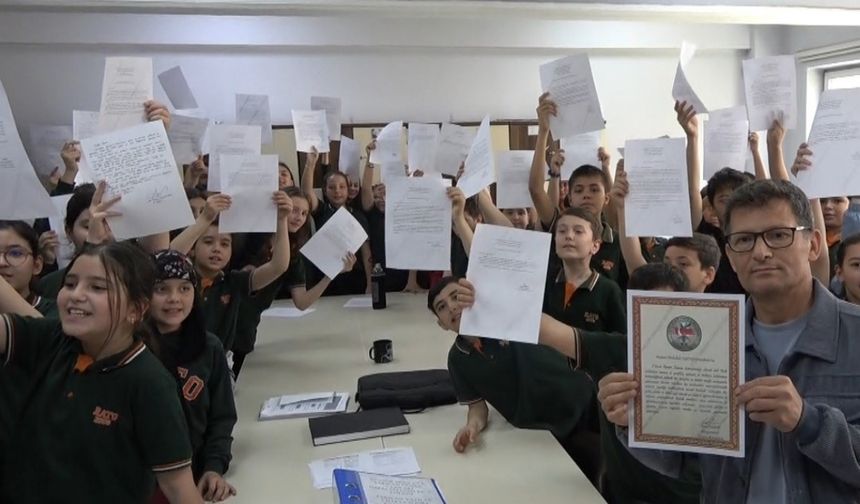 Mehmetçiğe yazdıkları mektuplara cevap geldi