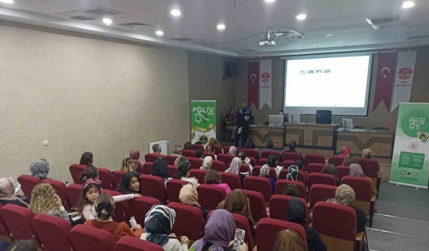Niğde Emniyet Müdürlüğü, bilgilendirmeye devam ediyor