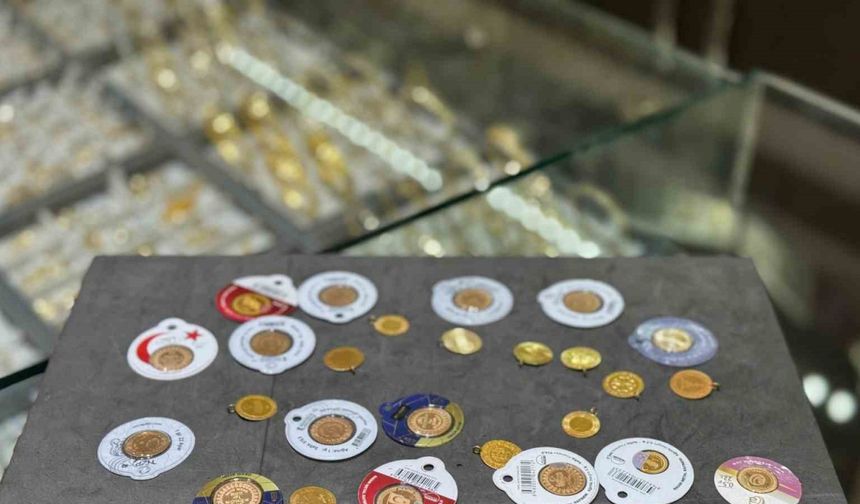 "Piyasadaki 22 ayar gram altın bulunmama söylentisi asılsızdır, elimizde altın mevcut"