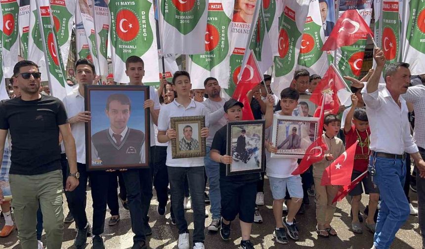 Reyhanlı saldırısında hayatını kaybeden 53 vatandaşa Anneler Günü’nde buruk anma