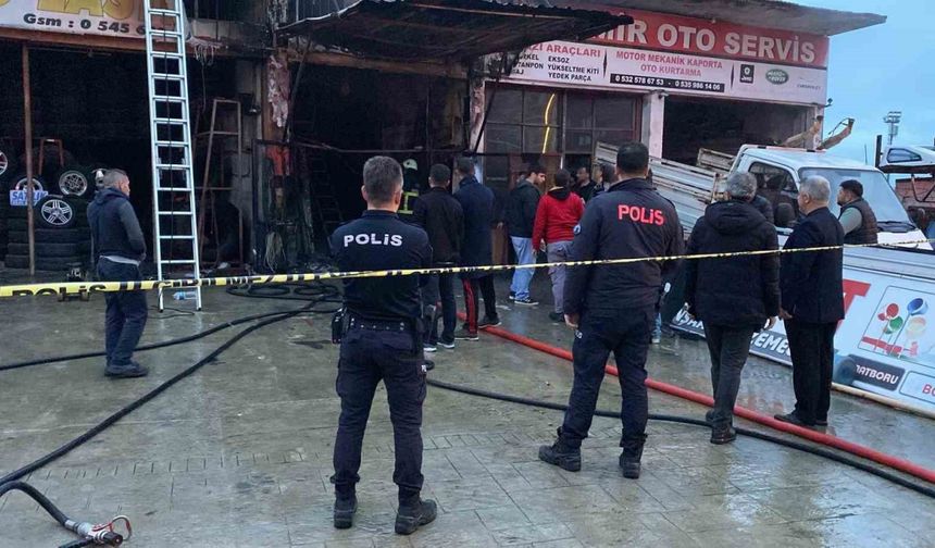 Rize’de oto döşeme atölyesinde yangın