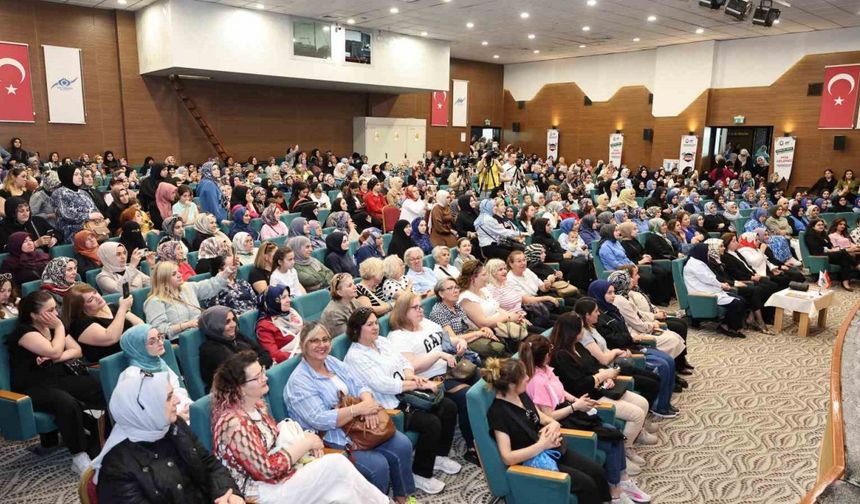 Sultangazi Belediyesi Anneler Günü’nde Filistinli kadınları unutmadı