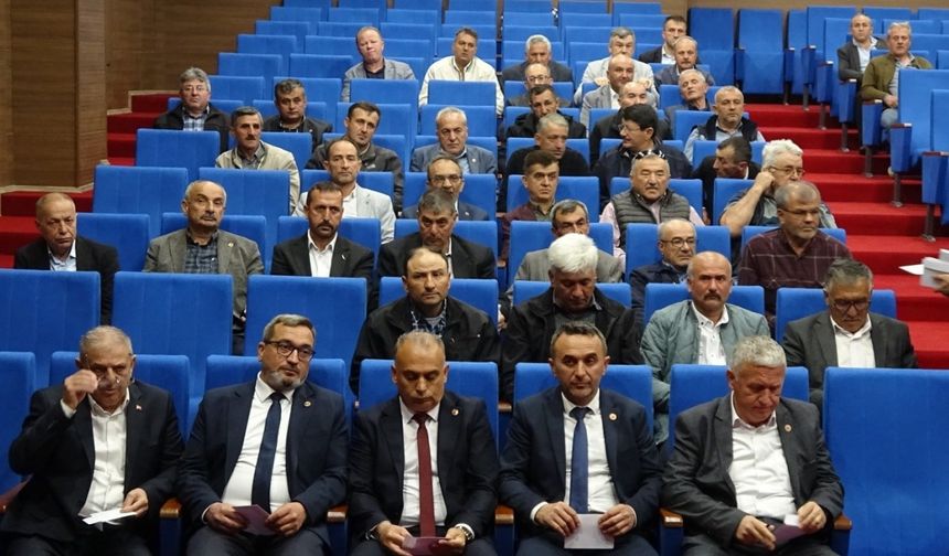 Tavşanlı Kaymakamlığı’nda köy muhtarlarıyla istişare toplantısı gerçekleşti