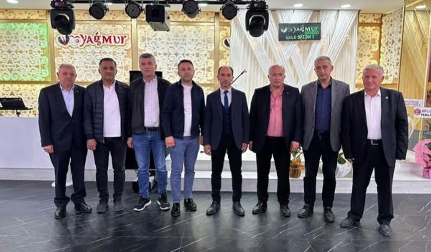 Tavşanlı’da Köy ve Mahalle Muhtarları Olağan Genel Kurulu’nda İrfan Güner yeniden başkan seçildi