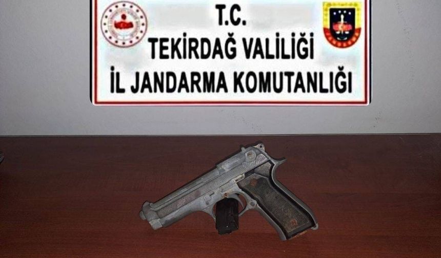 Tekirdağ’da jandarmadan ruhsatsız silah operasyonları