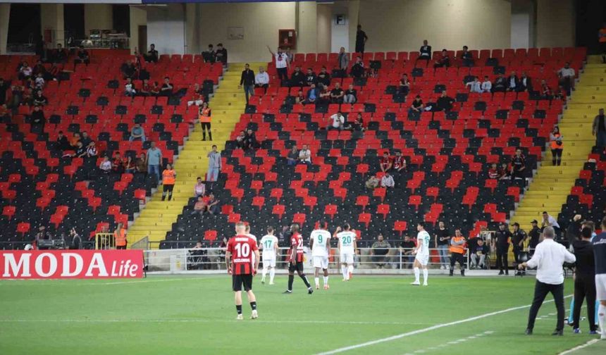Trendyol Süper Lig: Gaziantep FK: 0 - Alanyaspor: 1 (Maç sonucu)