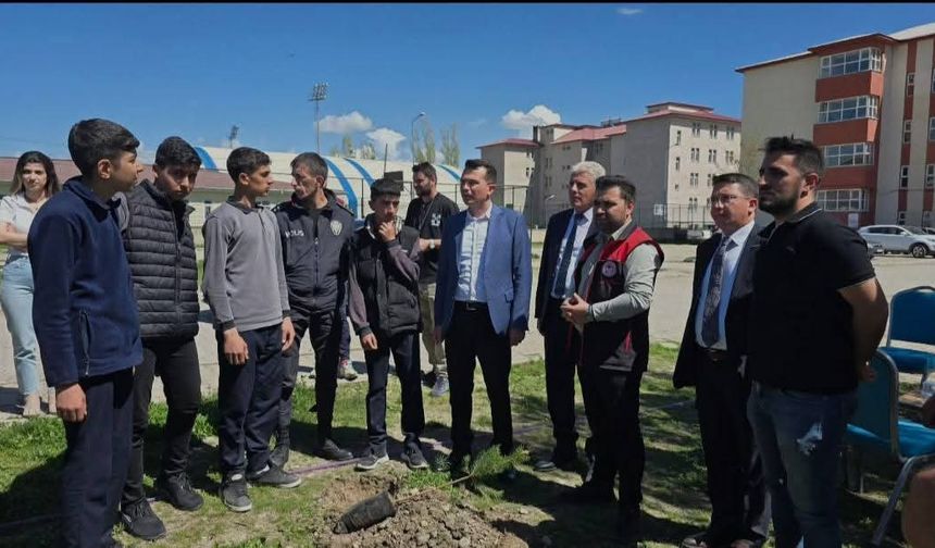 Tutak’ta "Orman benim" etkinliği gerçekleştirildi