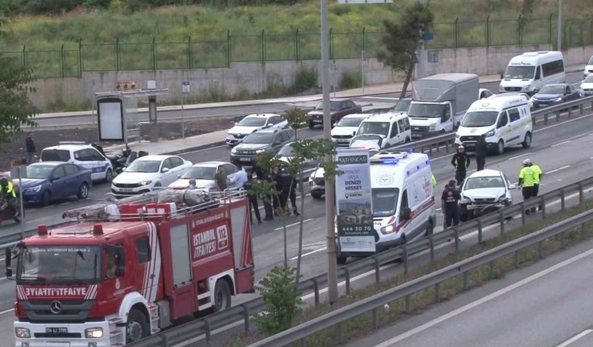Tuzla’da kontrolden çıkan otomobil takla attı : 1 ölü