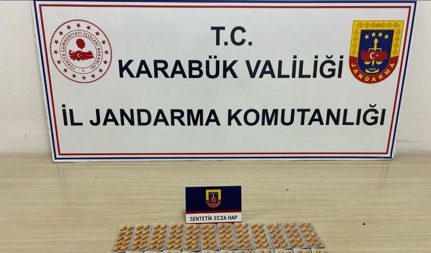 Uyuşturucu operasyonlarında 369 hap ele geçirildi