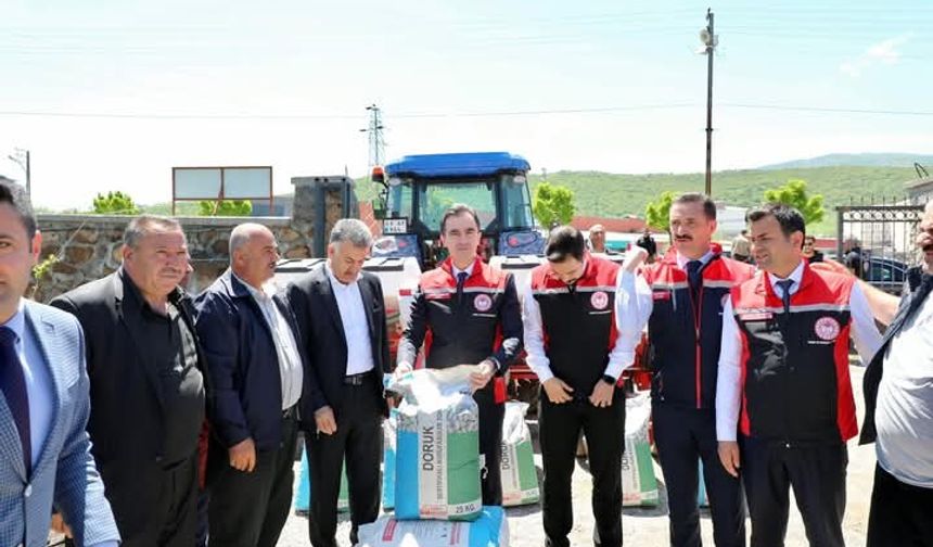 Vali Karakaya, Fasulye Tohumu Dağıtım Töreni’ne katıldı