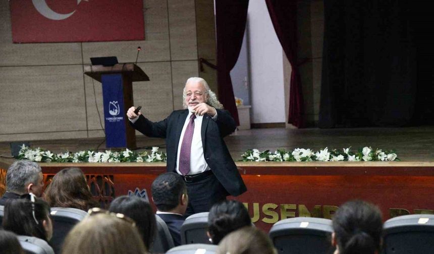 Yunusemre’de ‘Başarıya giden yol’ anlatıldı