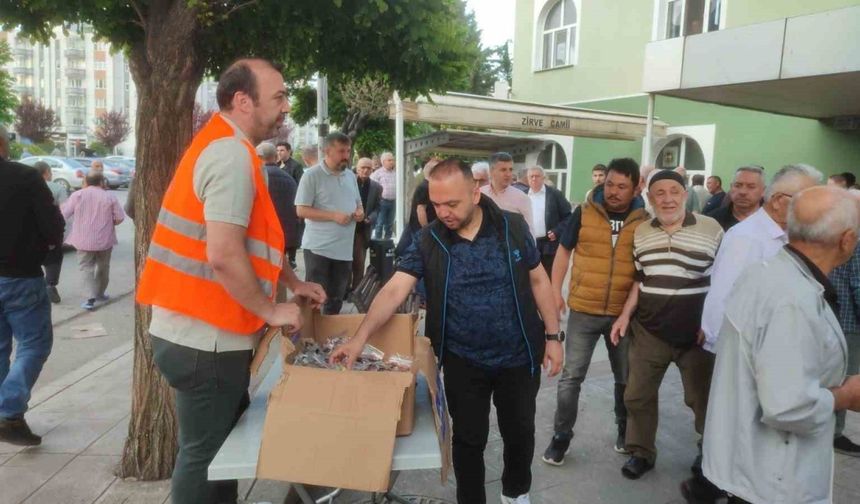 Atakum Belediyesinden bayram şekeri ikramı