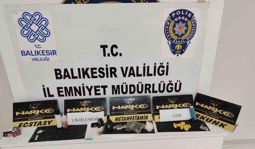 Balıkesir’de 90 gram esrar yakalandı