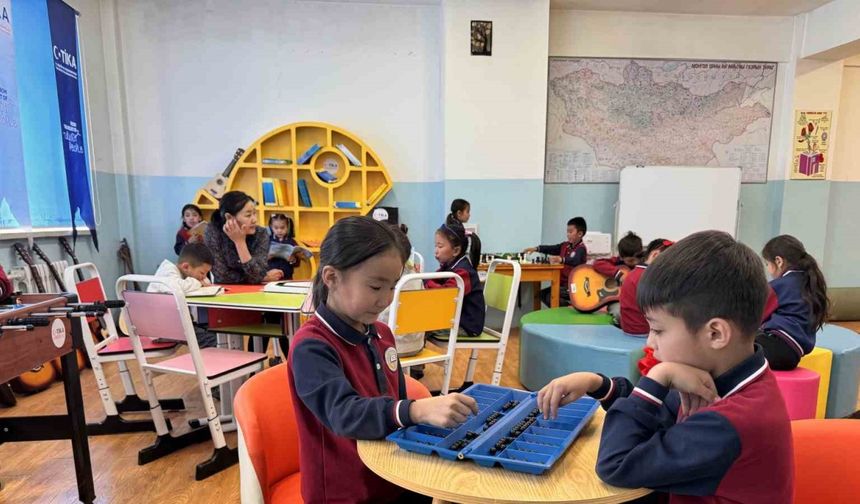 Moğolistan kırsalında yaşayan çocuklar için sosyal gelişim alanları oluşturuldu