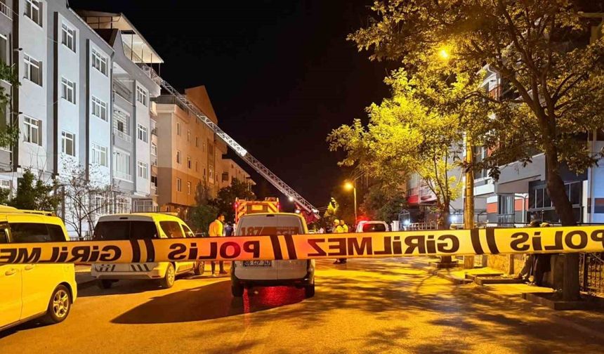 Polatlı’da 5 katlı binada yangın çıktı