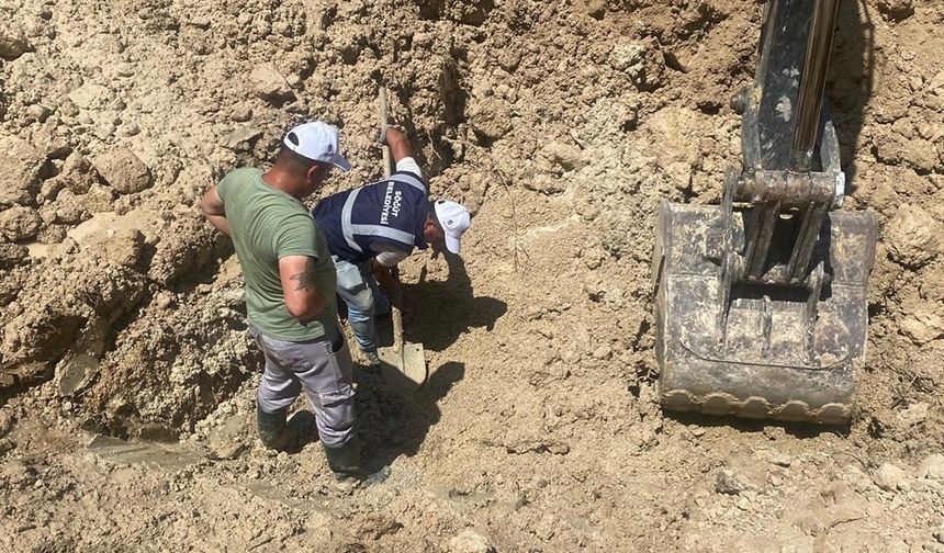 Söğüt’te ana su hattında çatlak oluştu