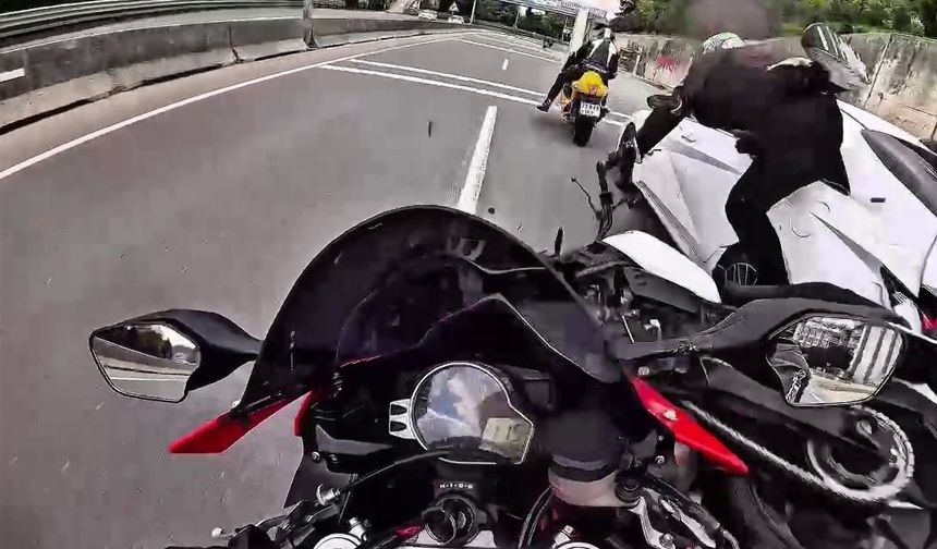 Yol değil, tuzak: 3 motorcunun yaralandığı kazanın yeni görüntüleri ortaya çıktı