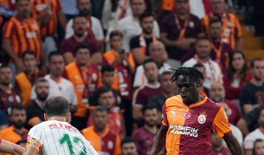 Wilfried Singo: "Benim için önemli olan sahada performans göstermek"