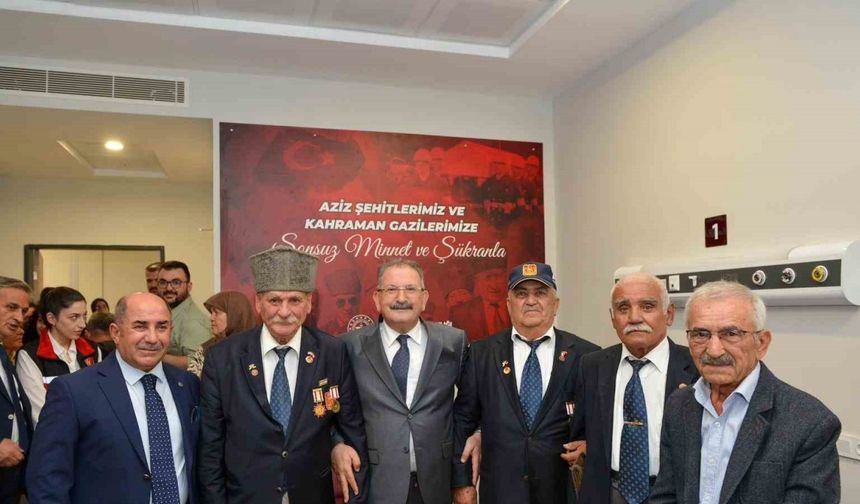 Döşemealtı Devlet Hastanesi’nde Türkiye’de bir ilk: "Vefa Odası" hizmete açıldı