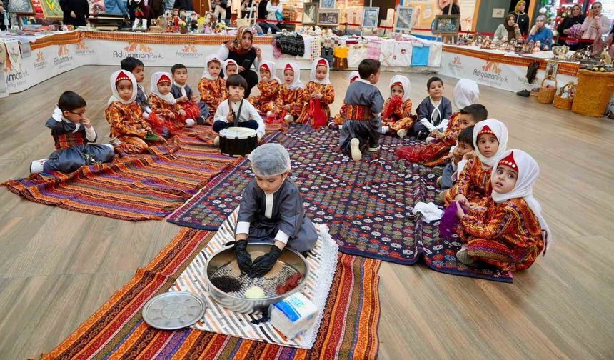 ADIMEK'in yıl sonu sergisi açıldı